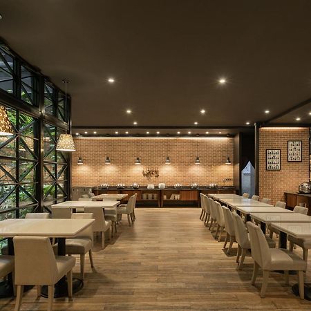 Kindness Hotel-Jue Ming Kaohsiung Extérieur photo