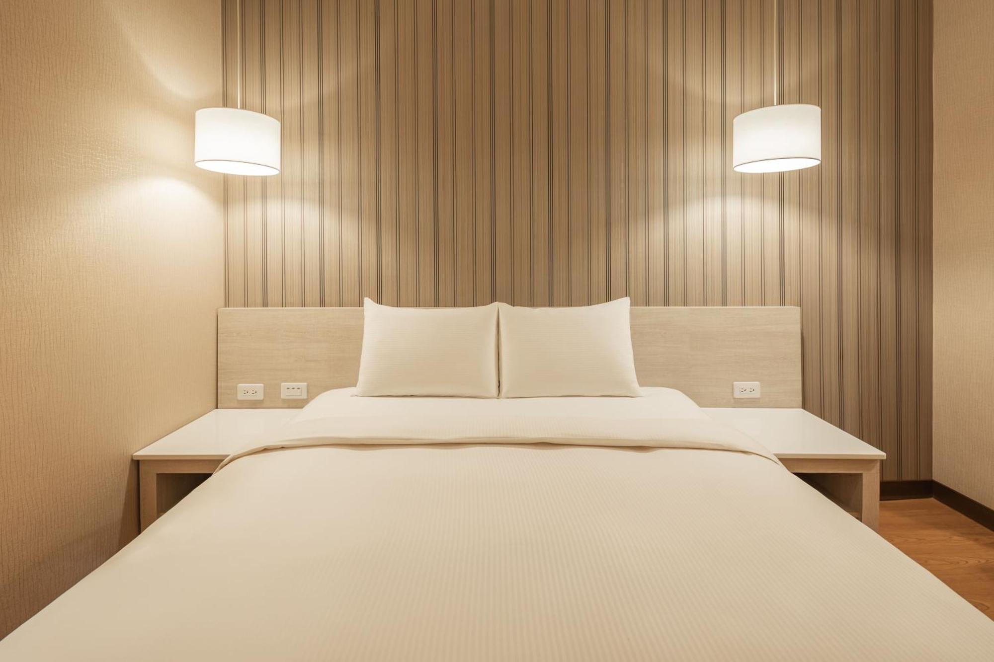 Kindness Hotel-Jue Ming Kaohsiung Chambre photo