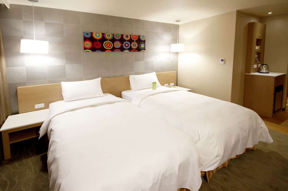 Kindness Hotel-Jue Ming Kaohsiung Extérieur photo