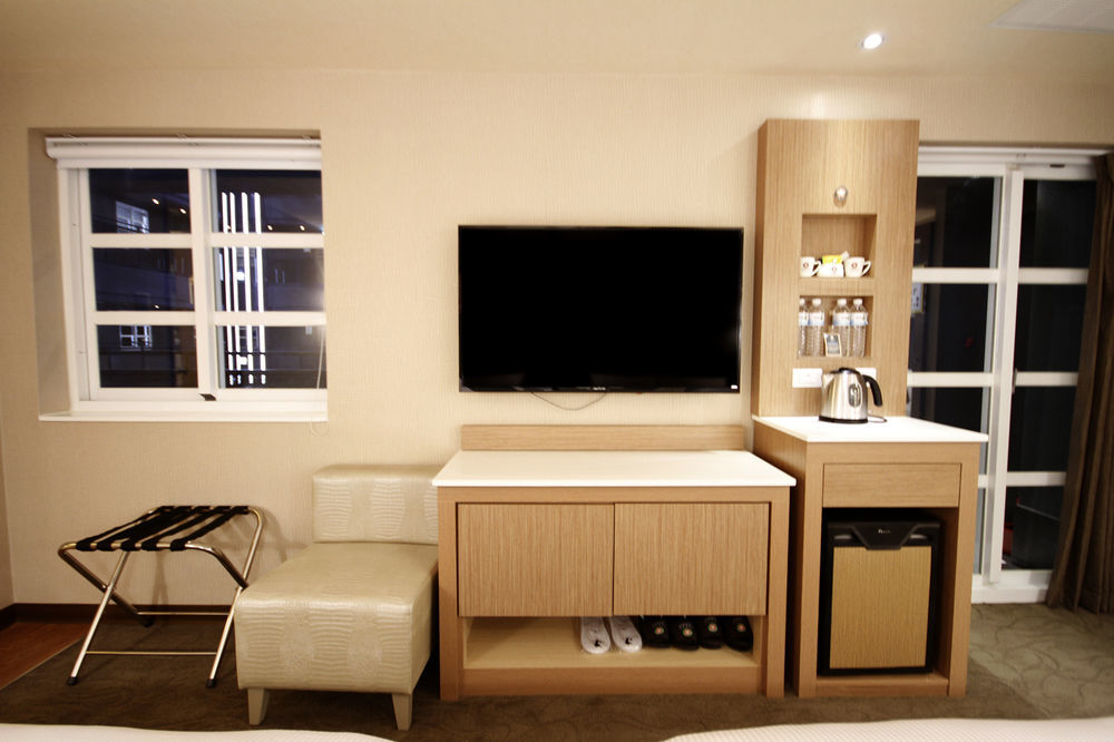 Kindness Hotel-Jue Ming Kaohsiung Extérieur photo