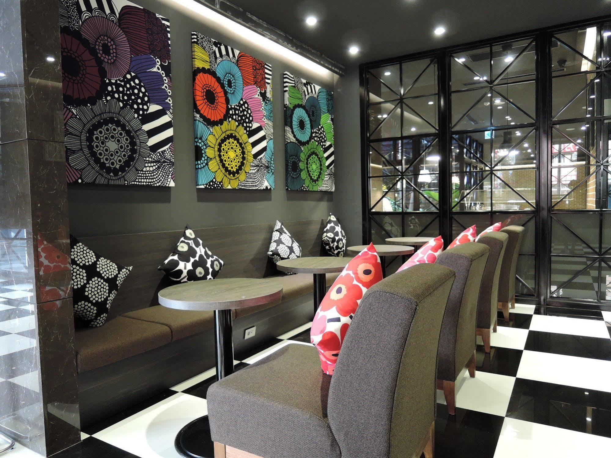Kindness Hotel-Jue Ming Kaohsiung Extérieur photo